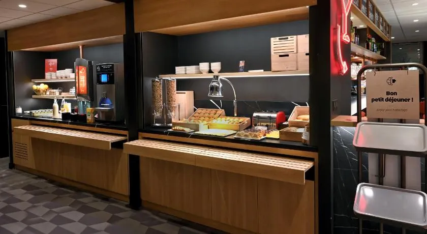 ibis Auxerre Centre - Image 1