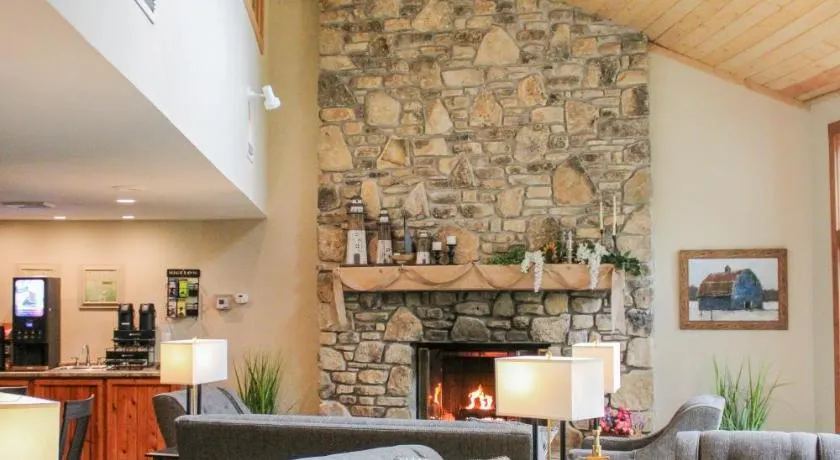 Waterbury Inn - Image 1