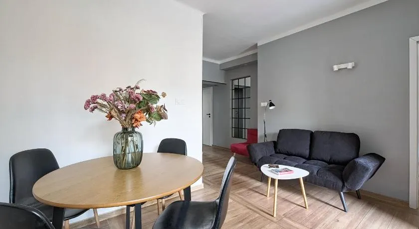 Modern And Cozy - City Center - Dobra 27 - Image 1