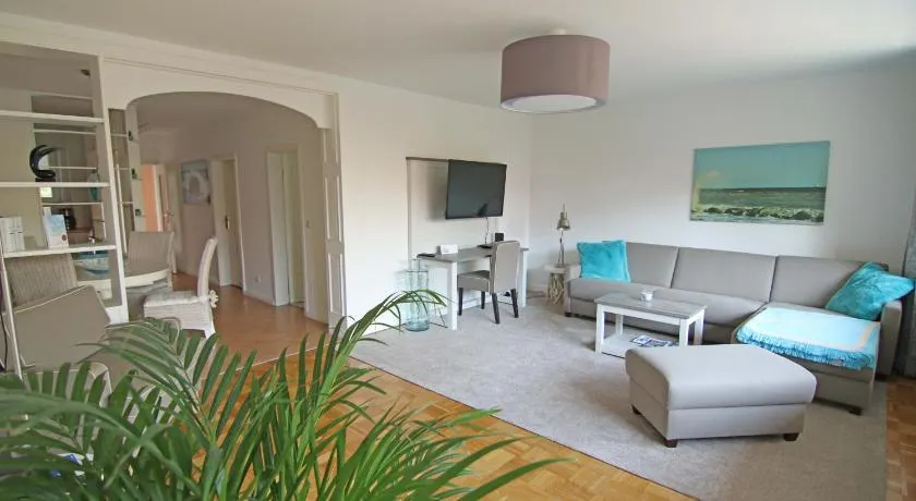 WellenRausch Living "Backbord" - Image 1