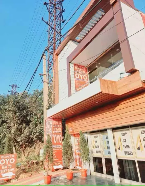 Hotel O Green Star - Image 1