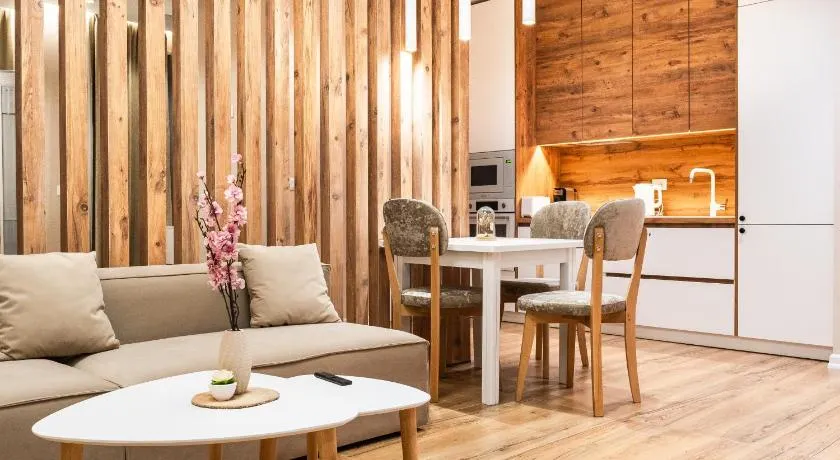 Modern Apartment with Balcony & Fast Wi-Fi & Self Check-in - Image 1