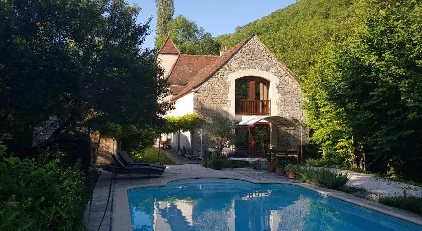Le Moulin de Jules et Akasha - Image 1