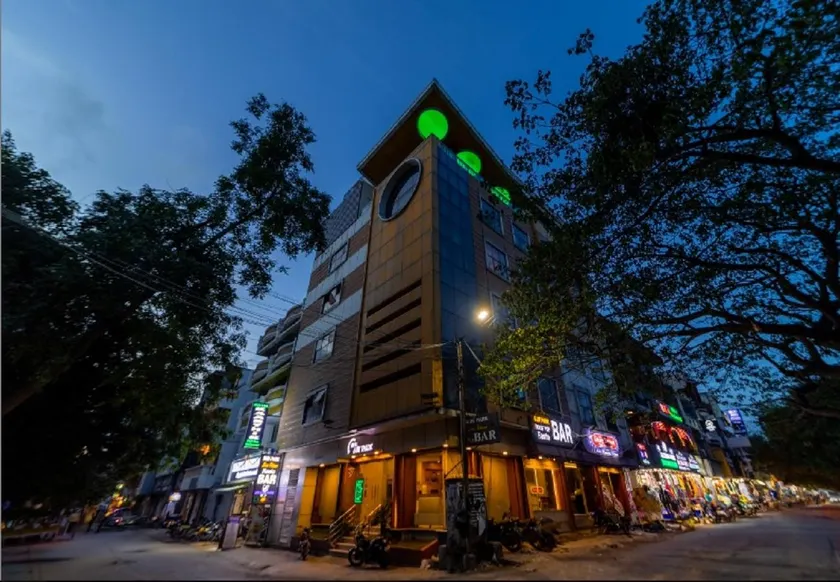Hotel Sun Park - Image 1