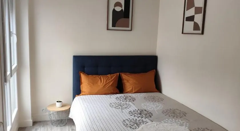 Chambre cosy et confort en centre ville - Image 1
