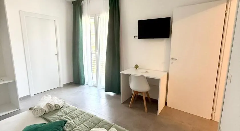 Novea Apartments - Comodi Appartamenti con Parcheggio & Wi-Fi vicino Taormina - Image 1