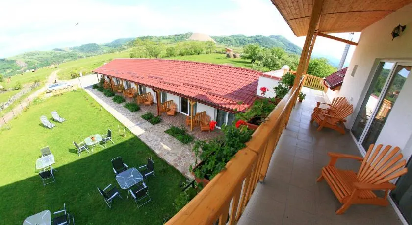 Pensiunea Poezii Alese - Image 1