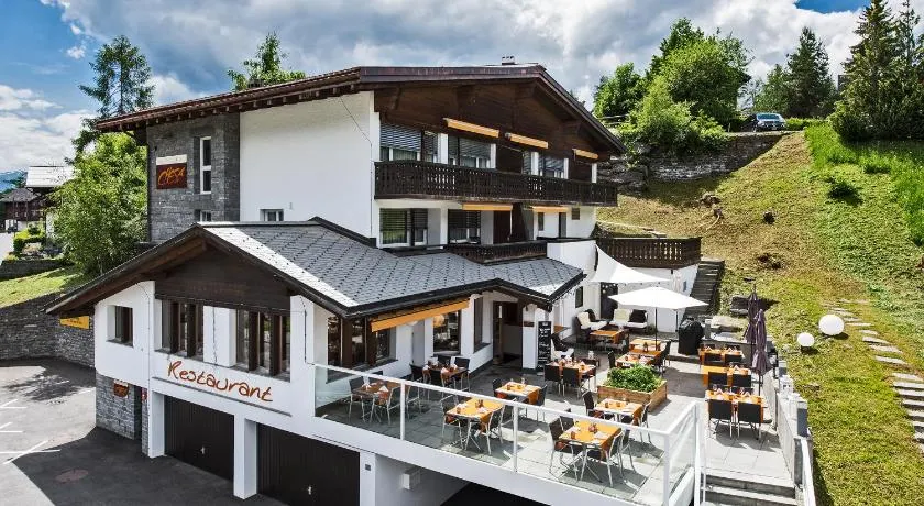 Hotel Restaurant Chesa - Image 1