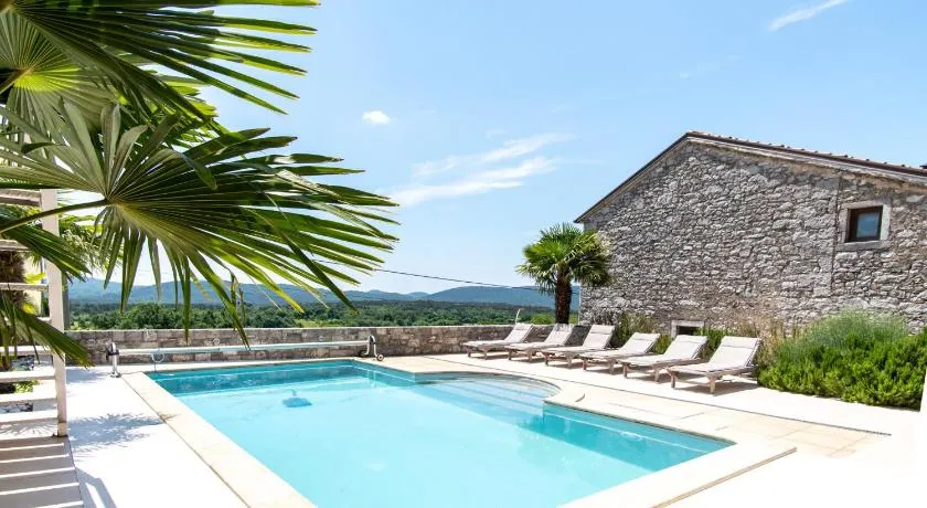 Private Apartment HerMes arT on the Karst Shared Pool & Parking - Image 1