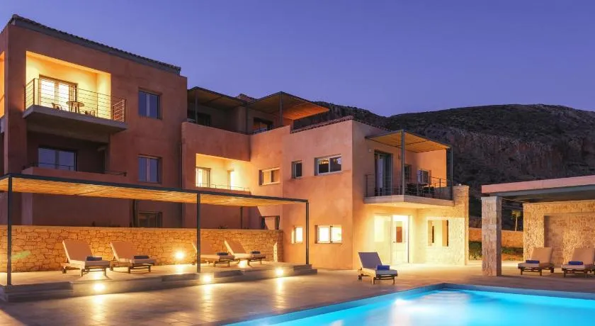 Pasithea Suites - Image 1