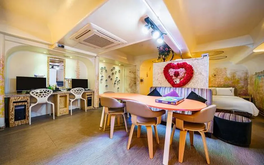 Amant Hotel - Image 1