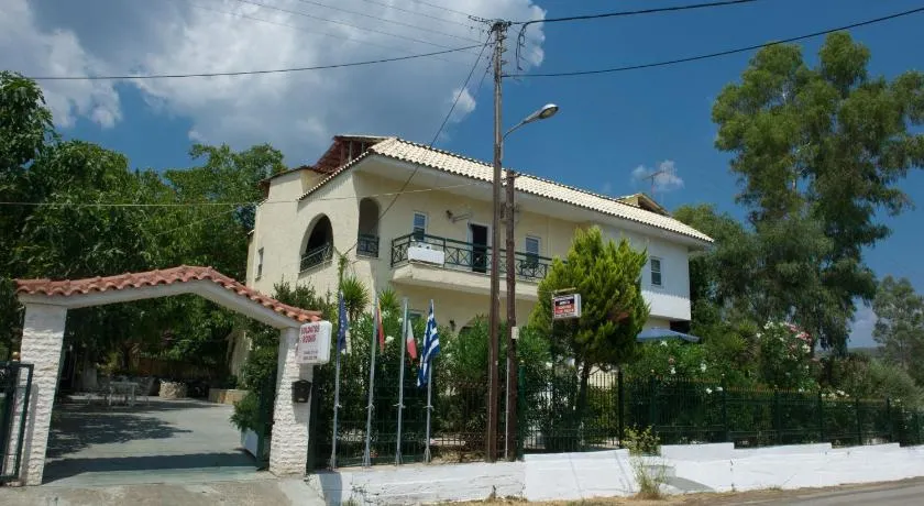 Soldatos Rooms - Image 1