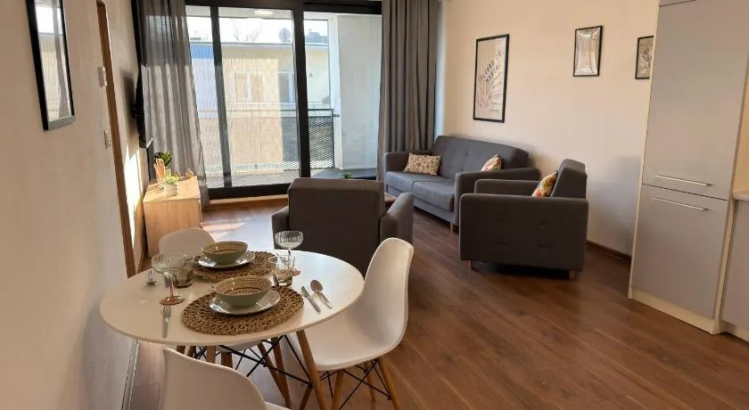 Nadštandardný apartmán v centre s parkovaním - Image 1