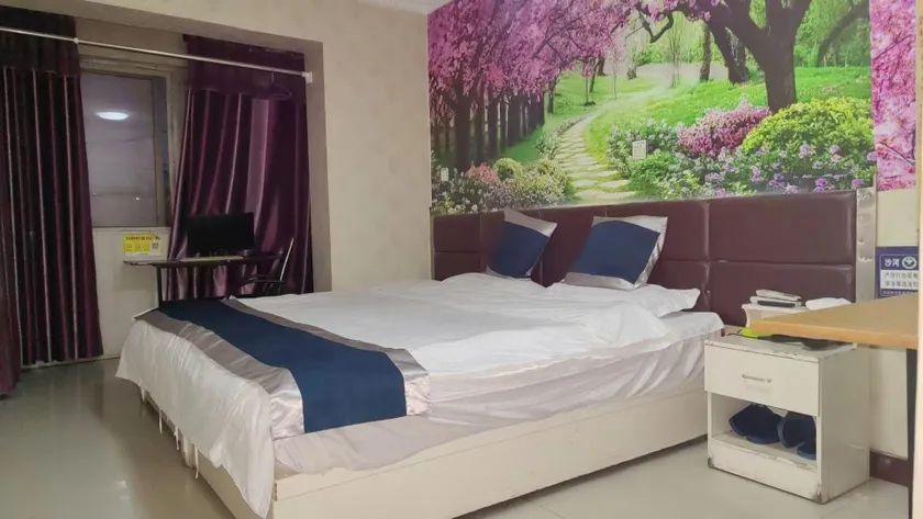 Lido Hotel (Jingguang Road Branch) - Image 1