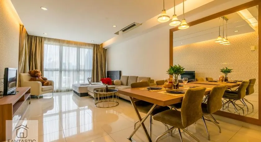 Wonderful KLCC View at Regalia Suites - Image 1
