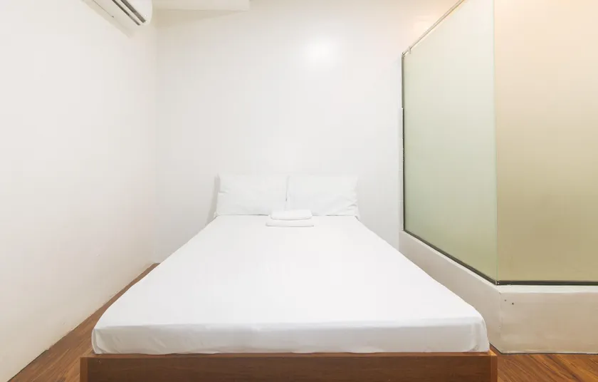 GREN PLACE near Baclaran Airport Road by RedDoorz - Image 1