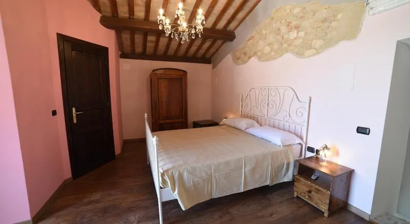Agriturismo " La Valle degli Ulivi" - Image 1