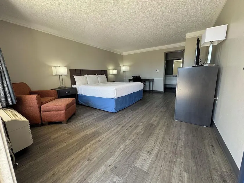 La Quinta Inn Georgetown - Image 1
