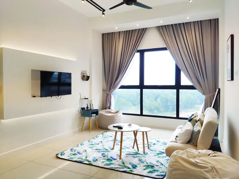 Le Pavilion by Salaam Suites, 5 pax, near Setiawalk - Image 1