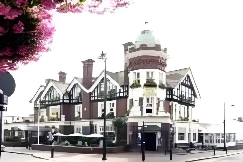 The Railway Hotel Worthing - Image 1