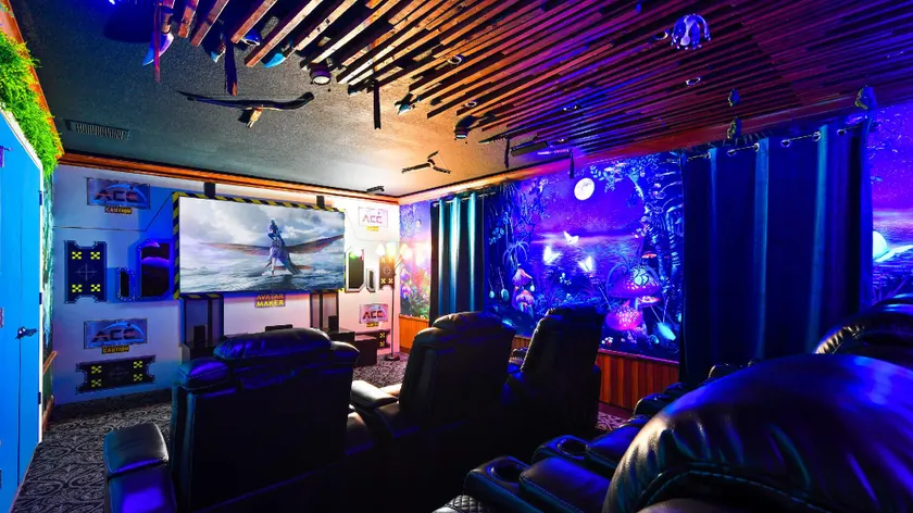 Opulent Villa: Heated Pool, Theater, Game Room - Image 1