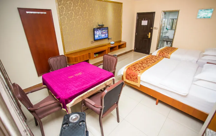 Zhaoyuan Hotel - Image 1