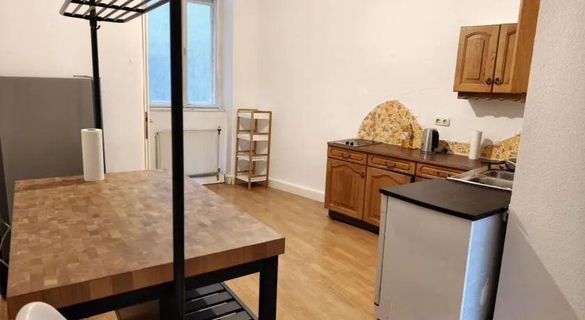 Cozy apartment 10 min Rathaus - Image 1