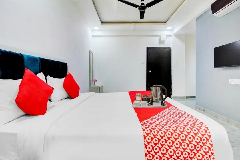 OYO Flagship 92709 Ats Inn - Image 1