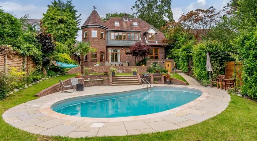 Forest Getaway - Countryside Retreat near Windsor - Image 1