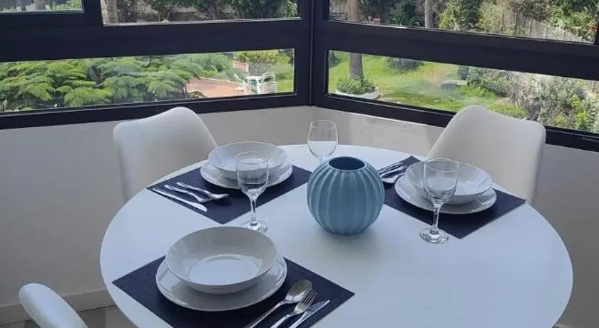 Sunrise Apartamentos - Image 1