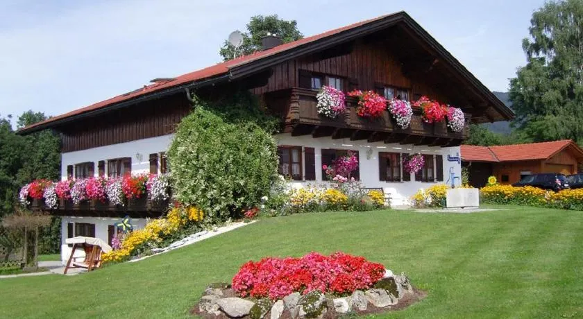 Ferienwohnungen Baur - Image 1