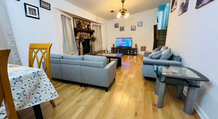 Family house for Christian 2012 - Image 1