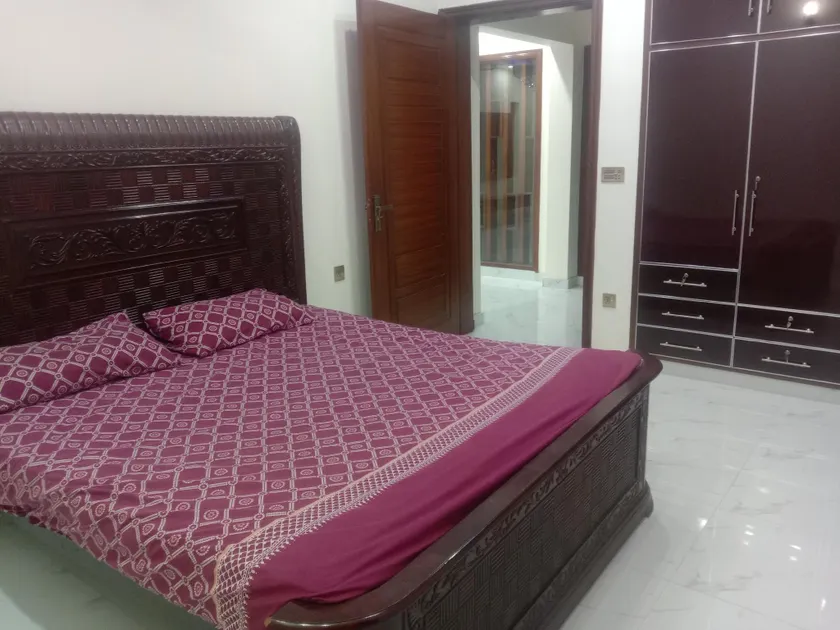 Gujrat Guest House - Image 1