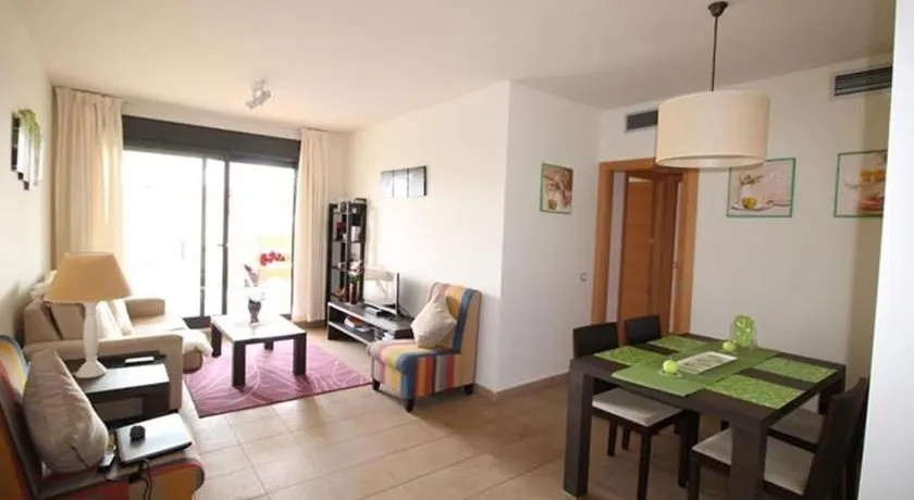 Apartment in La Cala de Mijas - Image 1