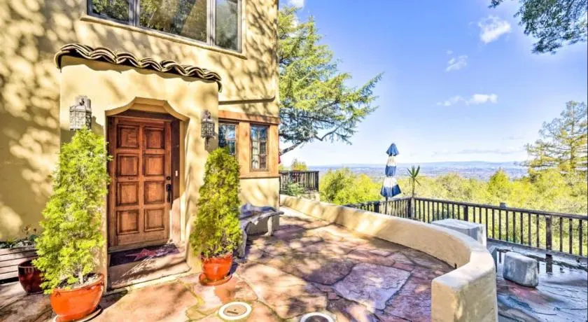 Hacienda - Private Guest Studio - Image 1