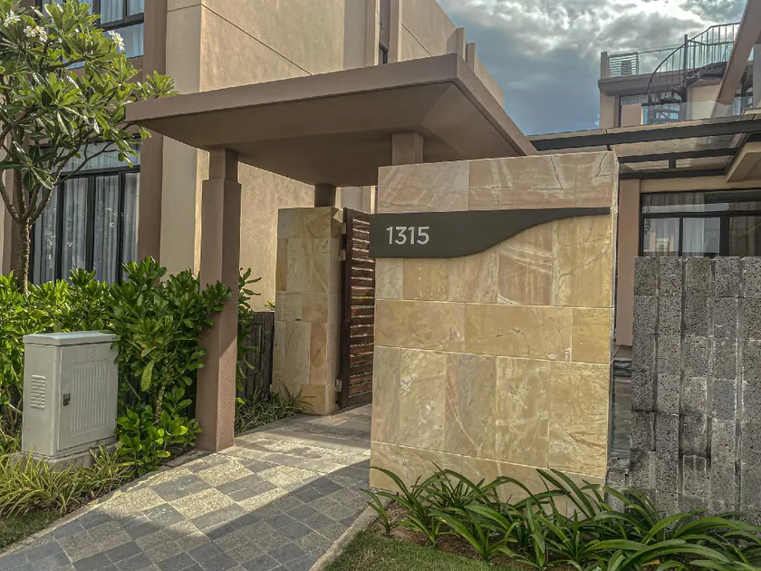Four bedroom sưimming pool resort  villa - Image 1