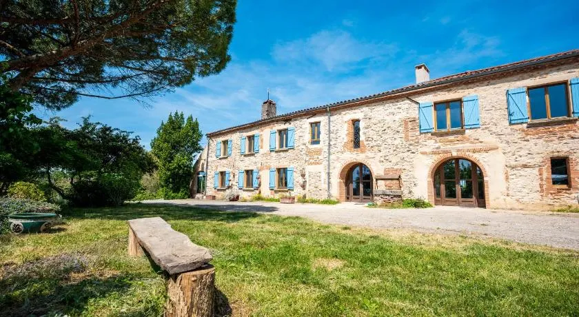 Chambres et table d'hôtes - Les Jardins de la Longagne - Image 1