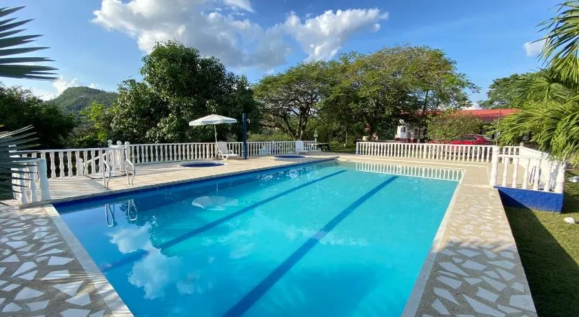 Finca Villa Sofía Campestre con piscina - Image 1