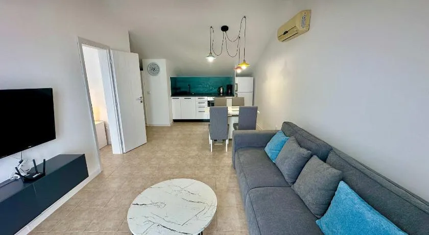 Modern One-Bedroom Apartment by Menada - Image 1