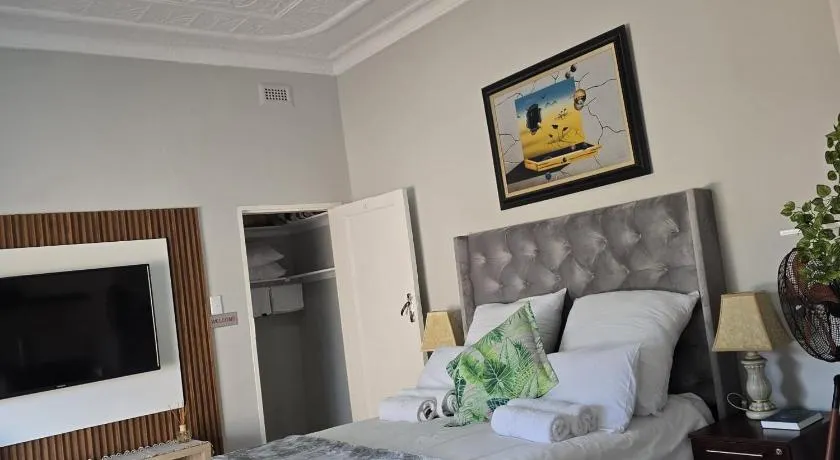 The Wentworth Guest House - Image 1