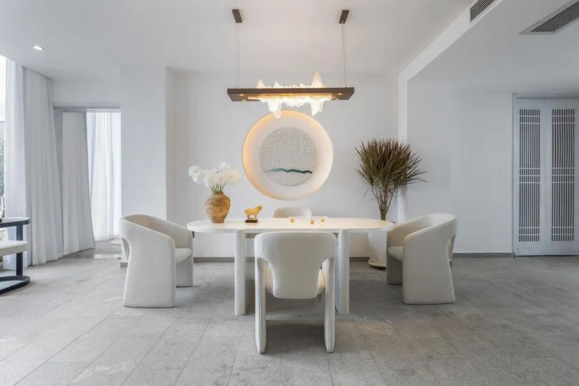 Brahmansu · Pure Soul | Holiday Villa Guanyun Sea View Light Luxury Inn (Dali Erhai Branch) - Image 1