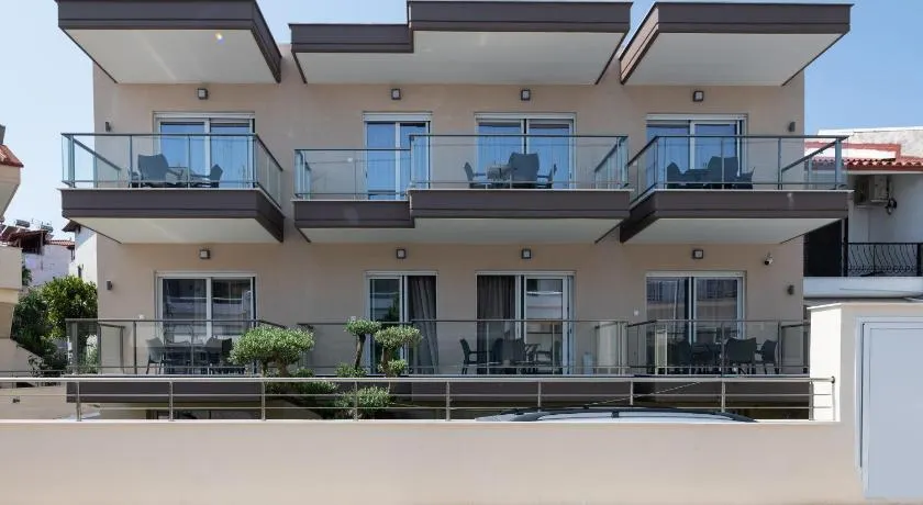 Crist Luxury Apartments - Image 1