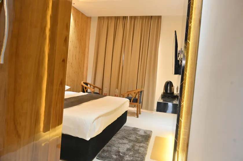 Hotel Glumol - Image 1