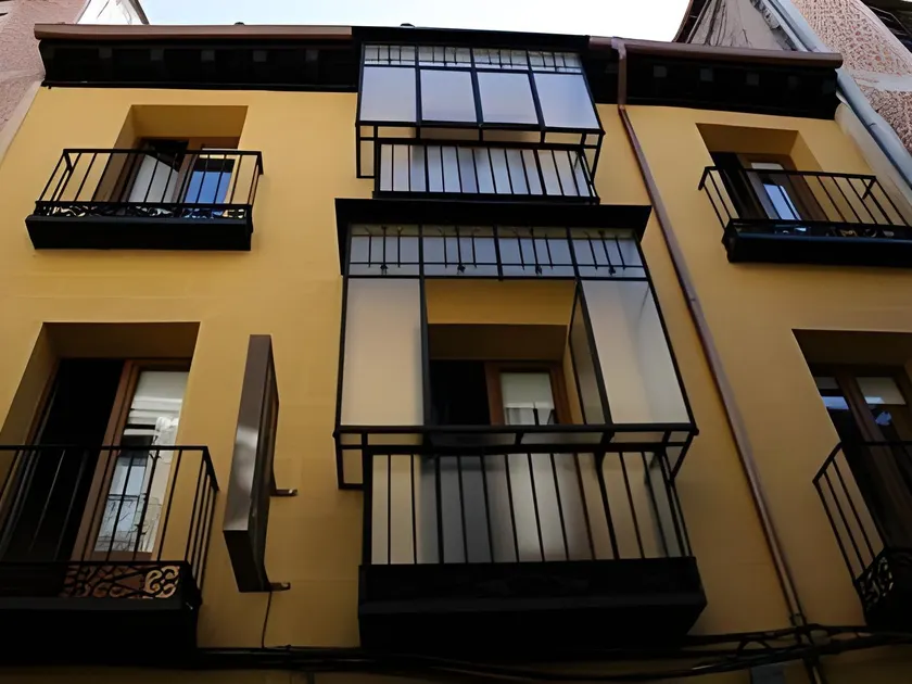 Hostal segovia adults only - Image 1