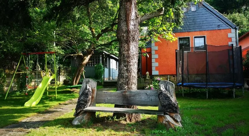 Ferienhaus Franz - an der Elbe, mit großem Garten - Image 1