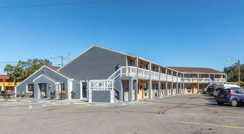 Siesta Motor Inn Kissimmee Near Disney World - Image 1