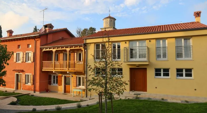 Casa Lenka - Image 1