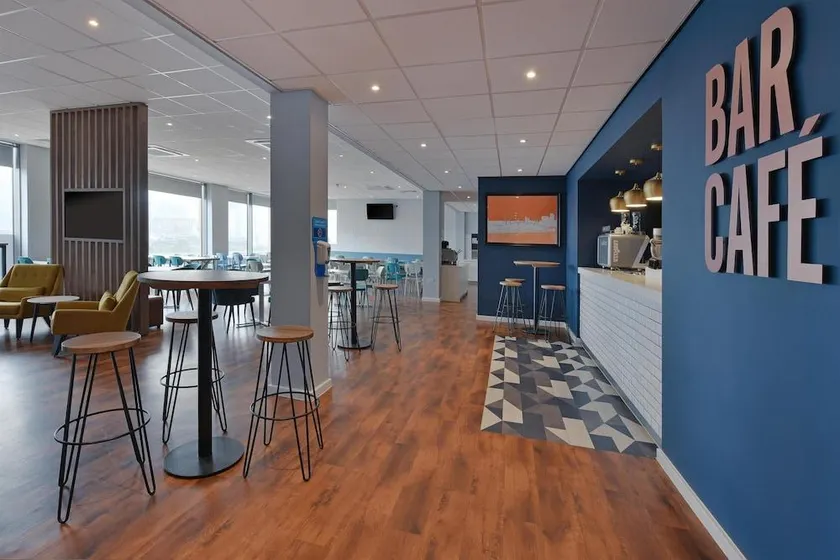Travelodge - Image 1