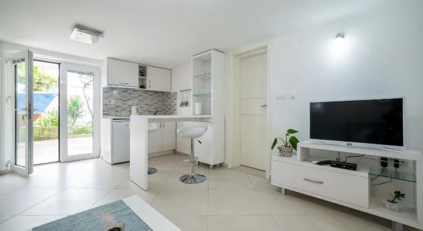 Apartments Teodo - Image 1