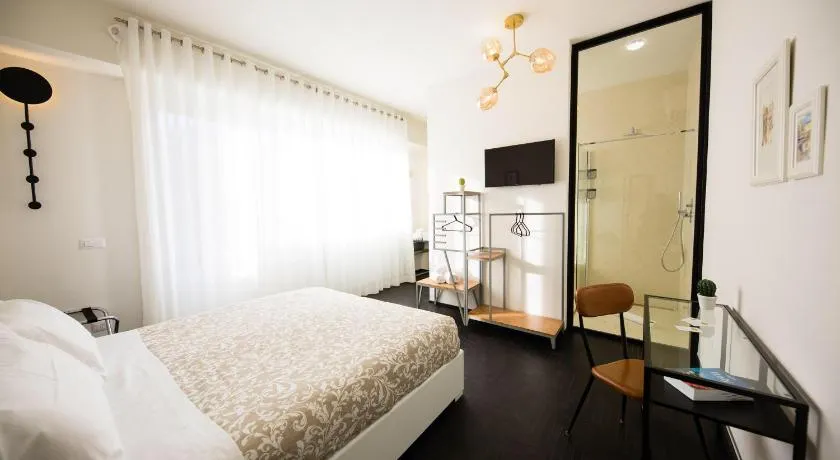 Loraia Design Rooms - Image 1